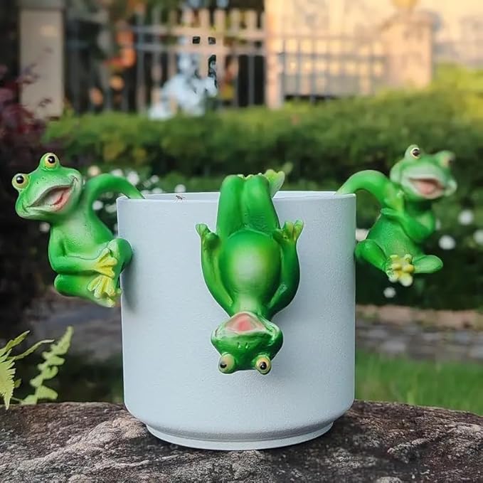 3 Pieces of Outdoor Courtyard Climbing Frog Statue Decoration, Outdoor Fairy Garden Resin Crafts, Flower Pot Landscape Frog, Miniature Landscape Pendant Accessories