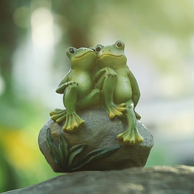 Resin Frog Garden Statue, Green Frog Figure for Outdoor Decor Yard and Garden Decoration Resin Sculpture (Style 1)