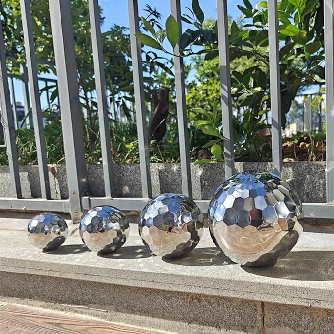 304 Stainless Steel Gazing Ball Sculptures Diamond Ball Decoration Mirror Hollow Decor Ball Reflective Garden Sphere Hollow Metal Ball Ornament Statues Gazing Globe for Home Garden (6 inch)