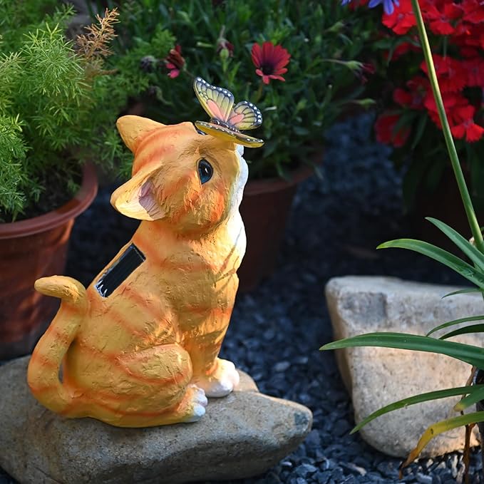 Cat Garden Figurines Outdoor Decor Solar Statue with LED Lights for Patio Lawn Yard Art Decoration Housewarming Garden Gift