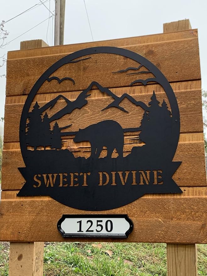 RealSteel Personalized Bear Metal Sign - Custom Outdoor Wall Art with Mountain Scene - Circular Design for Porch, Patio, Lawn & Garden Décor - Black, 24"