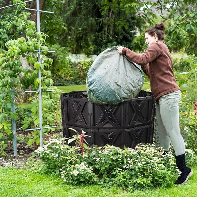 SQUEEZE master XXL Large Compost Bin Outdoor- 720L /190 Gallon-Easy Assembly-No Screws-Sturdy& Durable-Green Door