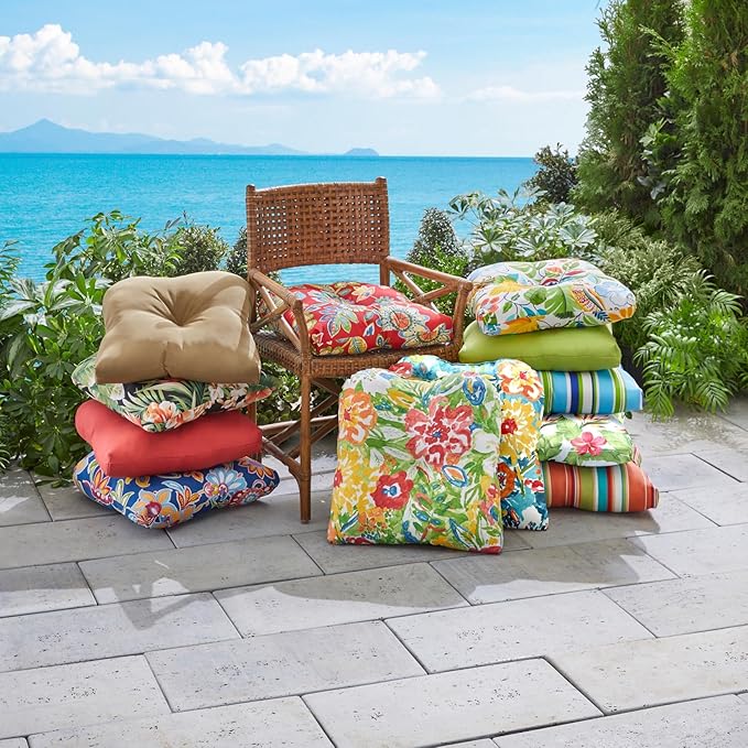 BrylaneHome Tufted Chair Cushion - 18" L x 17" W x 3" H - Patio & Outdoor - Patio & Outdoor - Water, Stain & Fade Resistant - Geranium