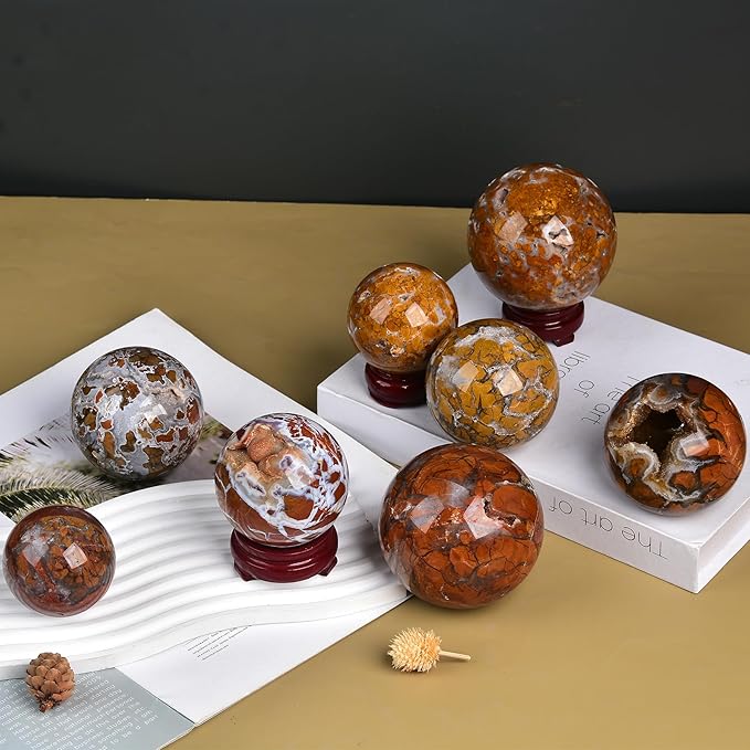 JIC Gem Yellow Agate Crystal Ball Sphere Geode Agate Ball Yellow Healing Crystal Gemstone Ball with Display Stand Home Decor Meditation Grid Energy Balance (70-80mm)