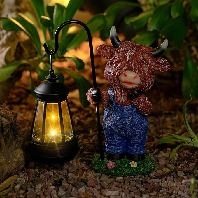 Solar Highland Cow Statue for Garden Decor: Outdoor Highland Cattle Sculpture with Lantern Clearance for Yard Balcony Lawn Patio Ornaments - Gifts for Mom Women Grandma