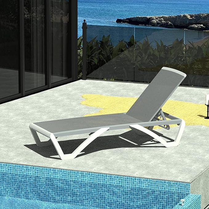 Domi Outdoor Lounge Chair, Aluminum Patio Chaise Lounge with 5 Position Adjustable Backrest and Wheels, All Weather Reclining Chair for Patio, Yard, Balcony, Poolside (Grey)
