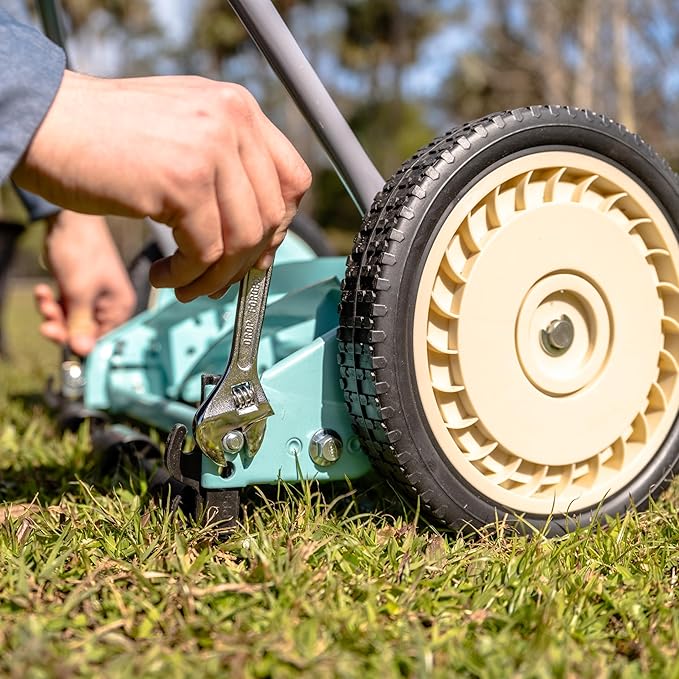 American Lawn Mower Company 1304-14GC 14-Inch 5-Blade Push Reel Lawn Mower with Grass Catcher, Mint