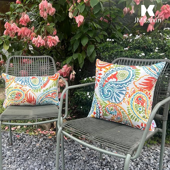 Outdoor Pillows, Pack of 2 Waterproof Decorative Throw Pillows with Inserts, 18”x18” Square Pillows for Bed, Couch, Sofa and Patio Furniture